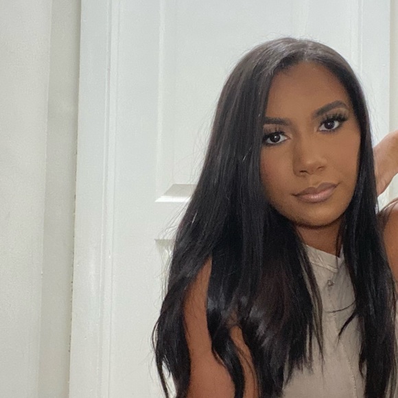 Meet your Posher, Tianah - Picture 1 of 1